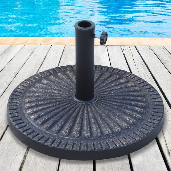 Outsunny 14kg Garden Parasol Base, Round Resin Sun Umbrella Base, Outdoor Umbrella Stand for 38mm or 48mm Outdoor Umbrella Poles, Bronze Tone - Image 2