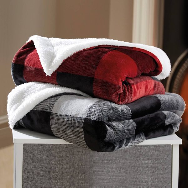 Pack Of 2 Fleece Throws