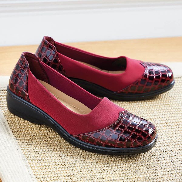 Womens Mock Croc Comfort Shoes Burgundy UK Size 8