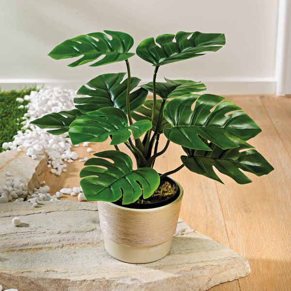 Artifical Monstera