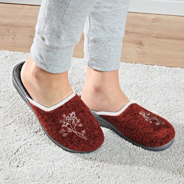 Felt Slippers (Embroidered Design), Red, Size 6, Warm Insole, Heel Approx 3cm