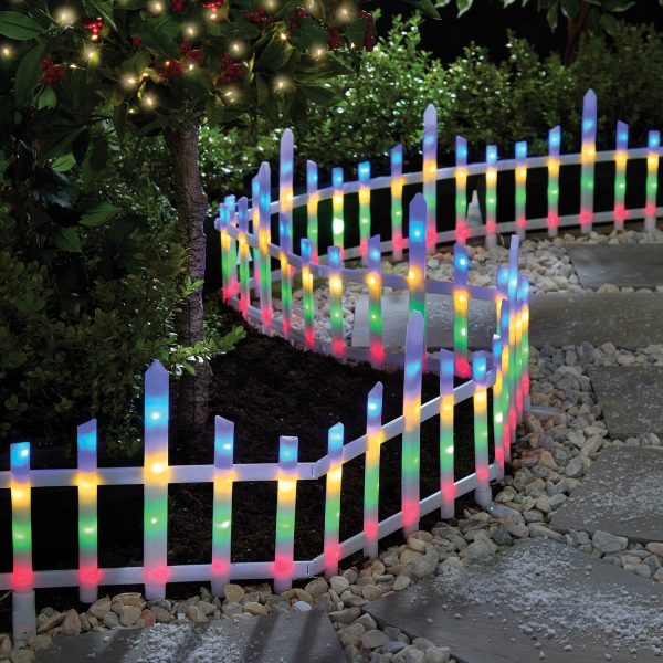 Set 8 Light Up Mini Fences Mc