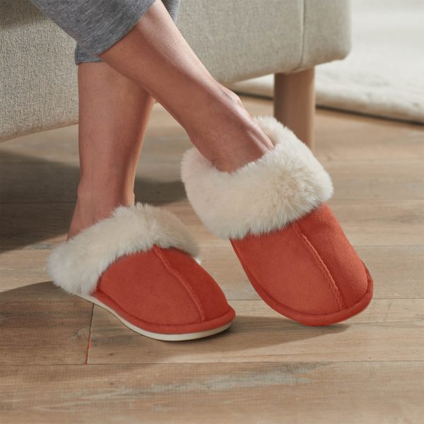 Red L Washable Fur Trim Slippers