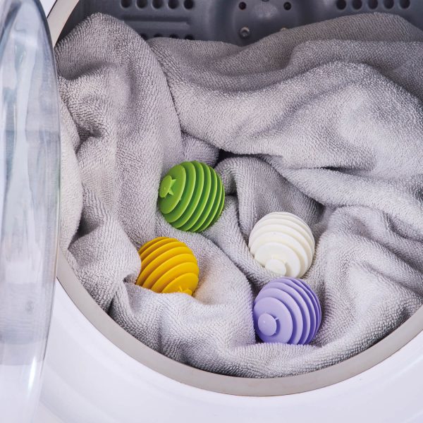 Set-Of-8-Laundry-Washing-Balls