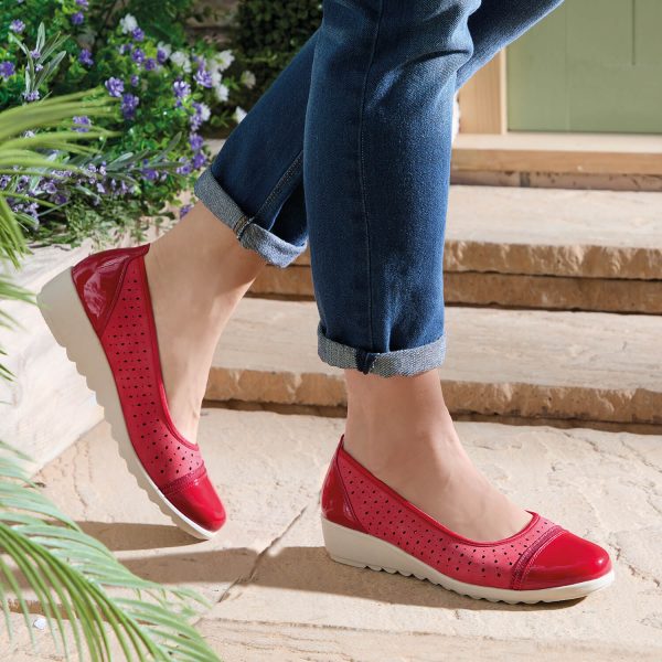 Red 7 Ladies Slip On Shoes