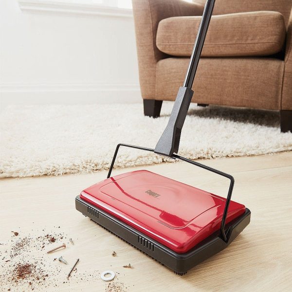 Manual Carpet Sweeper Sweeper head H6 x W27.5 xD20cm. Handle 94cm.