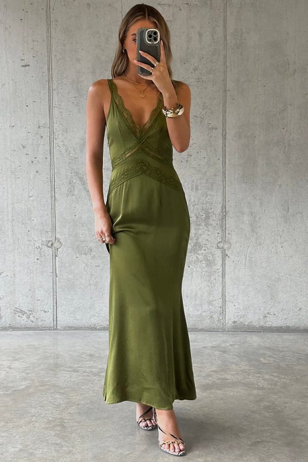 Women's Olive Gianna Dress in Khaki, Size 12, 100% Viscose by Never Fully Dressed - Image 6