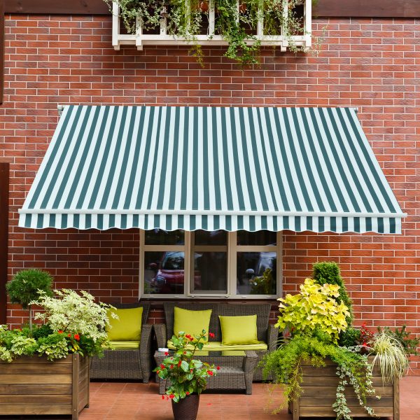 Outsunny 3 x 2.5m Patio Awning, Anti-UV and Waterproof Sun Shade Canopy with Chain Drive and Hand Crank, Green/White Stripes   Aosom UK - Image 2