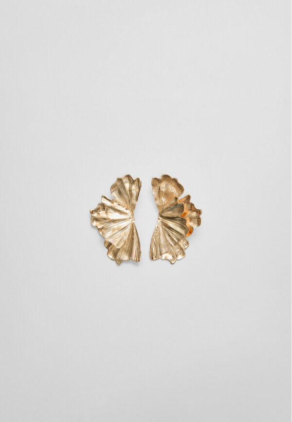 Stradivarius Maxi flower textured earrings  Gold OS