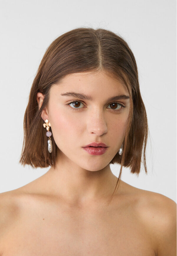 Stradivarius Flower dangle earrings  Pink OS - Image 3