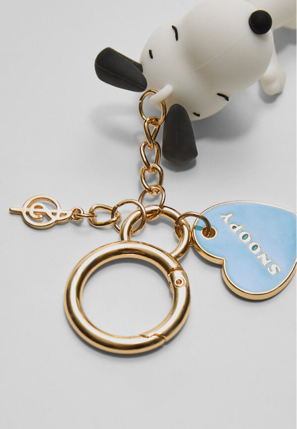 Stradivarius Snoopy charm  White OS - Image 2