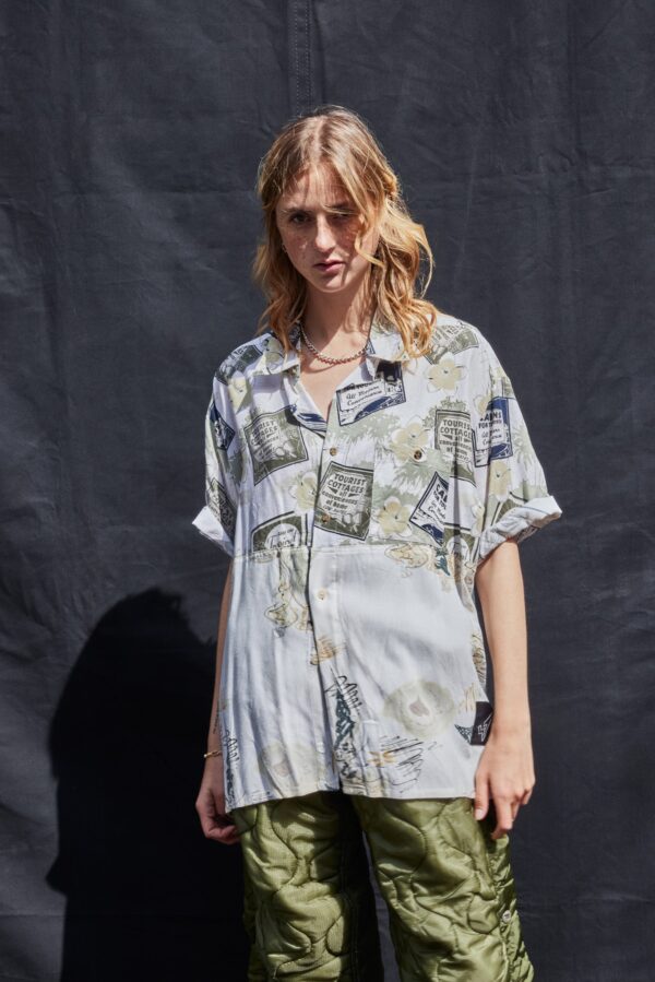 50/50 Hawaiian Shirt - Tourist Convenience | Size: L