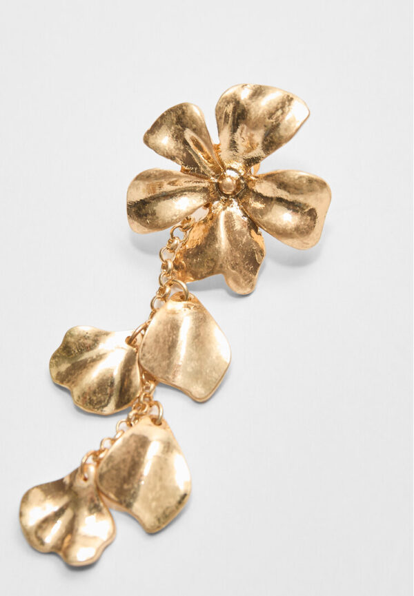 Stradivarius Maxi flower earrings  Gold OS - Image 2