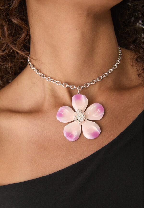 Stradivarius Enamel flower chain necklace  Pink OS - Image 3