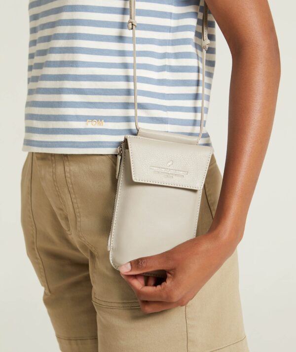 Crossbody Mobile Pouch - Ivory