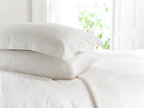 The Lyndon Company 1000 TC Oxford Pillowcase