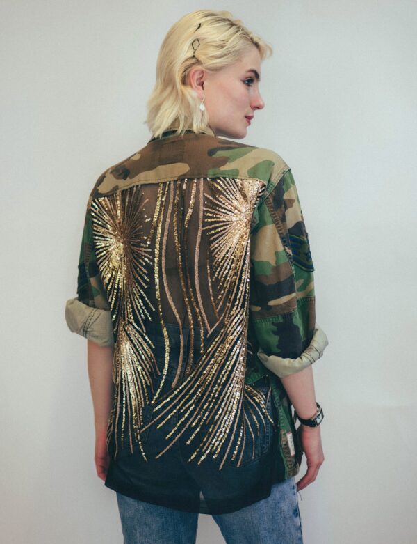 Party Back Shirt - Gold Star Sequin - Long Sleeve Camo | Size: M