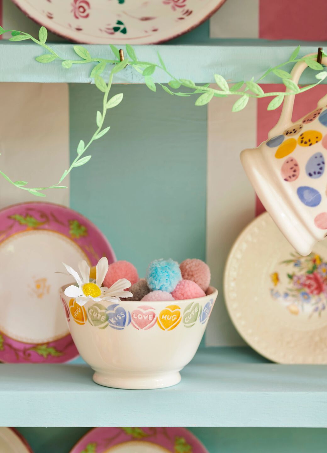 Emma Bridgewater Love Hearts Small Old Bowl - Unique Handmade & Handpainted English Earthenware Decorative Plates