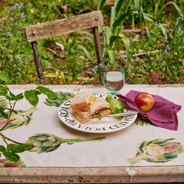 Black Toast Roast Chicken 10 1/2 Inch Plate - Unique Handmade & Handpainted English Earthenware British-Made Pottery Plates  | Emma Bridgewater - Image 4