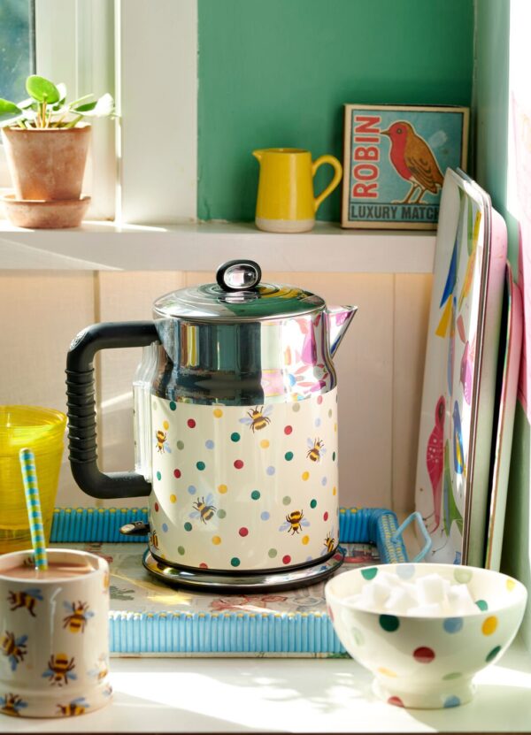 Russell Hobbs Bumblebee & Small Polka Dot Retro Kettle  | Emma Bridgewater