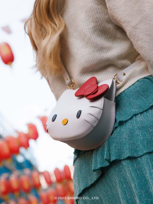 The Mini Hello Kitty Face Bag - Brilliant White - Image 3