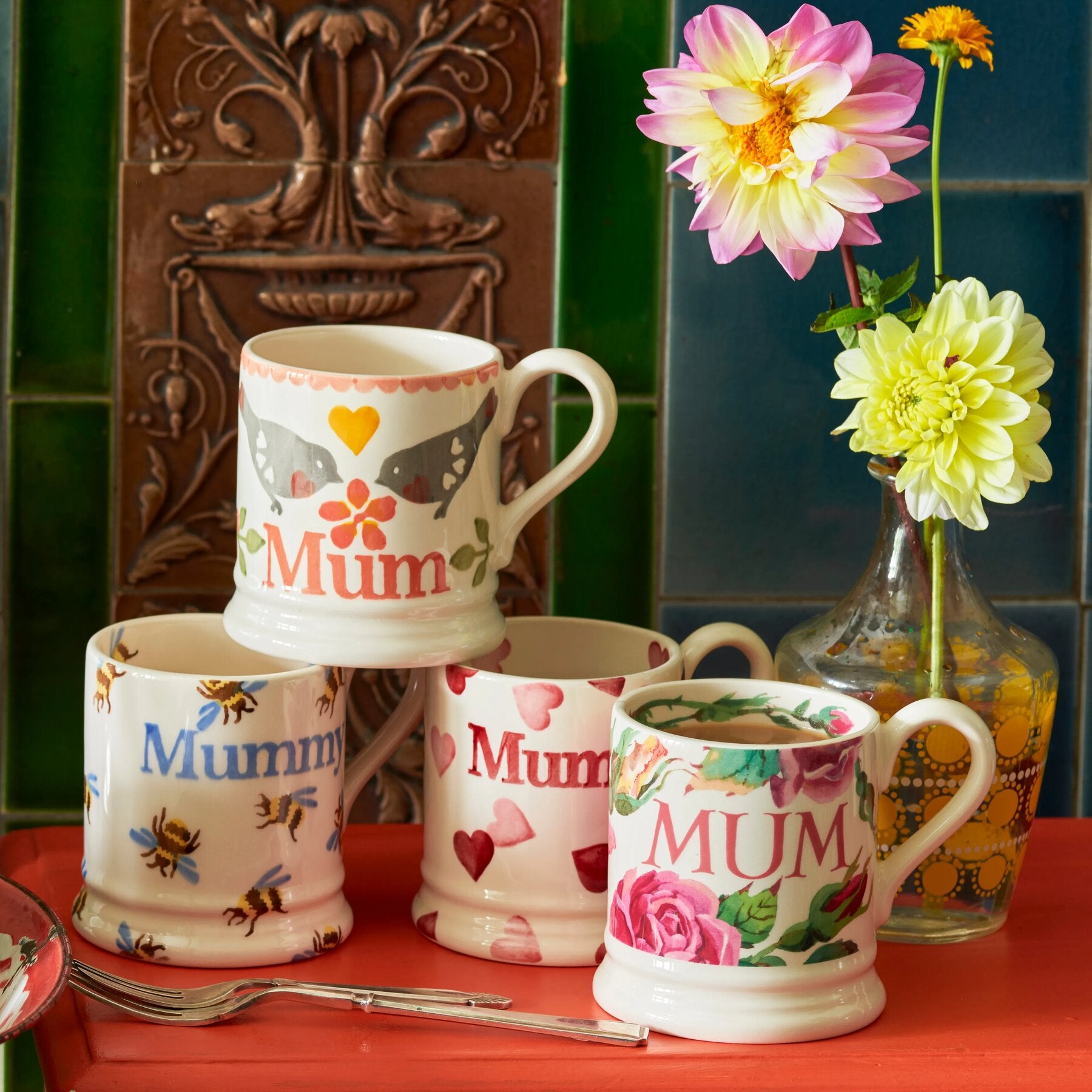 Emma Bridgewater Seconds Roses All My Life Mum 1/2 Pint Mug - Unique Handmade & Handpainted English Earthenware Tea/Coffee Mug - Image 3