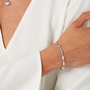 Sterling Silver Luna Lip Bracelet Sterling Silver Luna Lip Bracelet