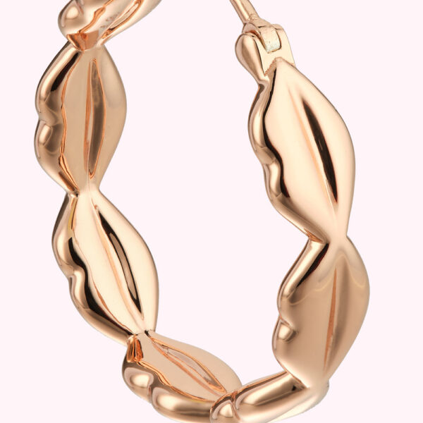 Lulu Guinness | Rose Gold Luna Lip Hoop Earrings Size: - Image 2