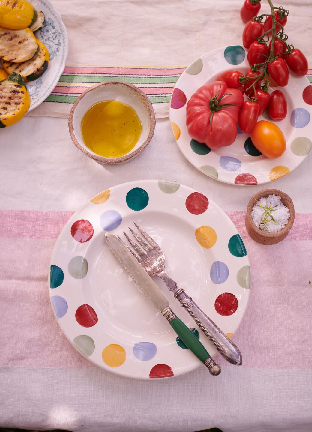 Big Polka Dots 10 1/2 Inch Plate - Unique Handmade & Handpainted English Earthenware British-Made Pottery Plates  | Emma Bridgewater