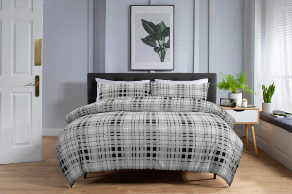 The Lyndon Company Buchanan Duvet Set