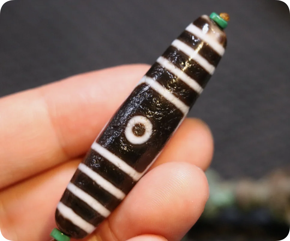 Energy Tibetan Old Oily Agate Patina 3 Eye Wisdom dZi Bead Amulet Pendant DA28