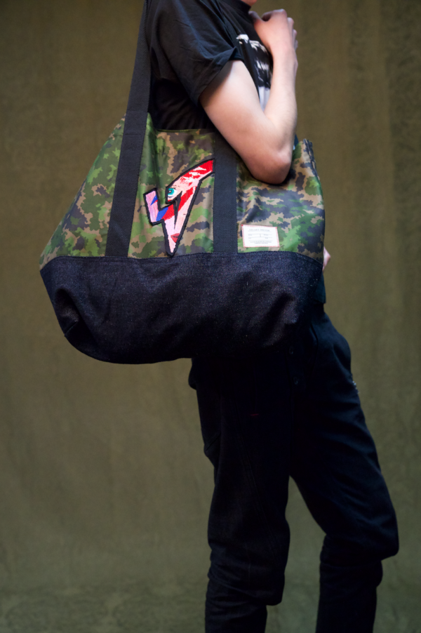 STUART TREVOR Tote Bag - Camo & Black