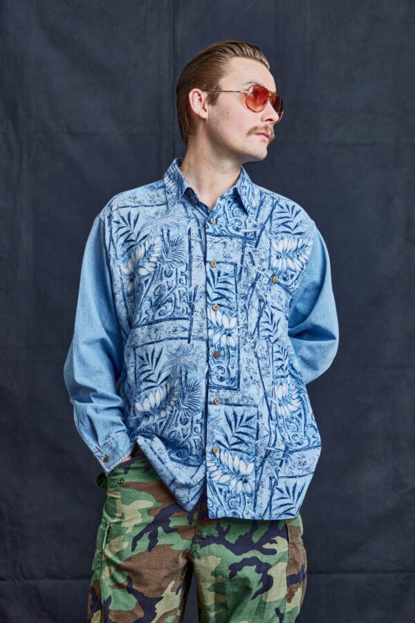 Fern Print Denim Shirt in Blue | Size: L