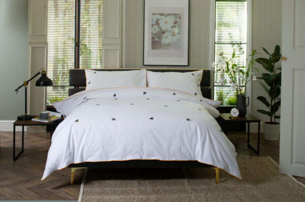 The Lyndon Company Bees Duvet Set