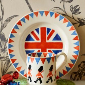 Emma Bridgewater | Union Jack Truly Great 8 1/2 Inch Plate - Unique Handmade & Handpainted English Earthenware British-Made Pottery Plates