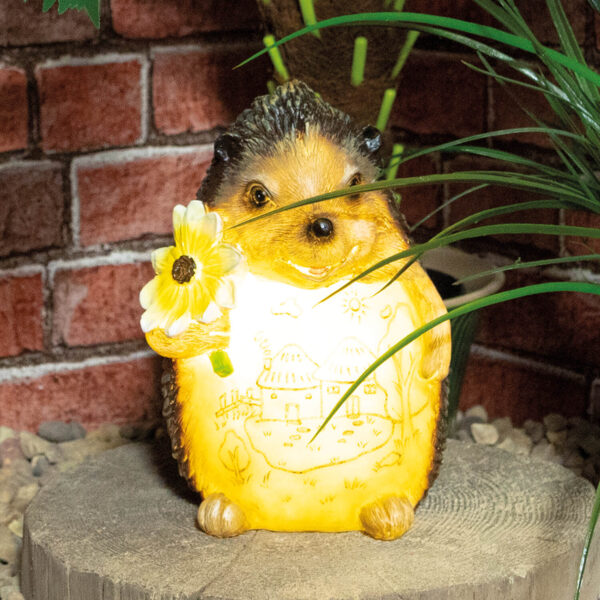 Solar Garden Female Hedgehog With Light Up Body