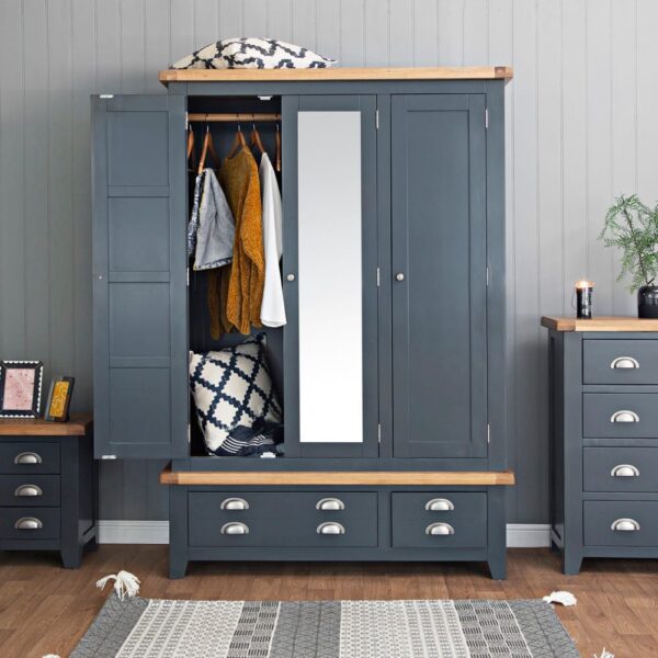 Hampshire Blue Painted Oak 3 Door Wardrobe with Mirror