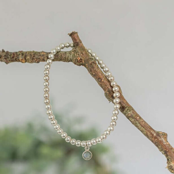 Labradorite March Birthstone Bracelet | Metal: Gold Filled | Size: 17.5cm