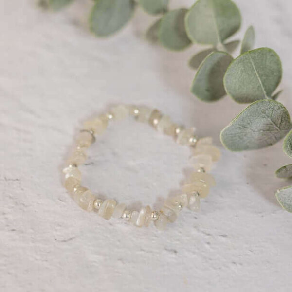 Moonstone Gemstone Bracelet | Metal: Sterling Silver | Bracelet length: 16.5cm