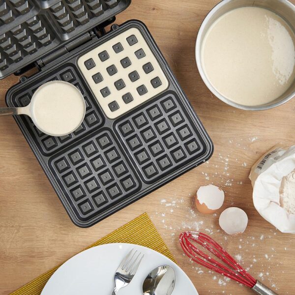 Quad Waffle Maker - Image 4