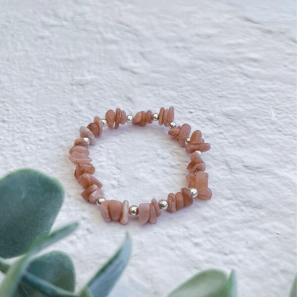 Peach Moonstone Bracelet | Bracelet length: 16.5cm | Metal: Sterling Silver