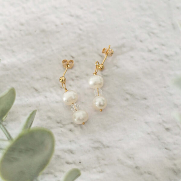 Pearl and Crystal Drop Earrings | Metal: Gold Filled