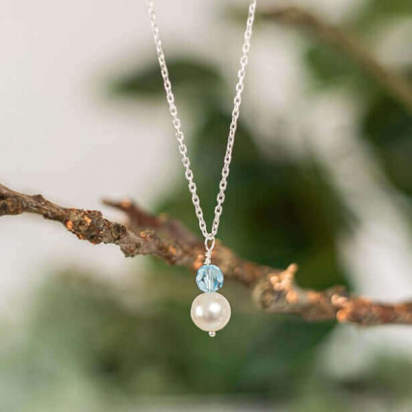 Pearl and Crystal Necklace | Crystal Colour: Aquamarine | Chain Style: Trace Chain | Chain Length: 18 Inch