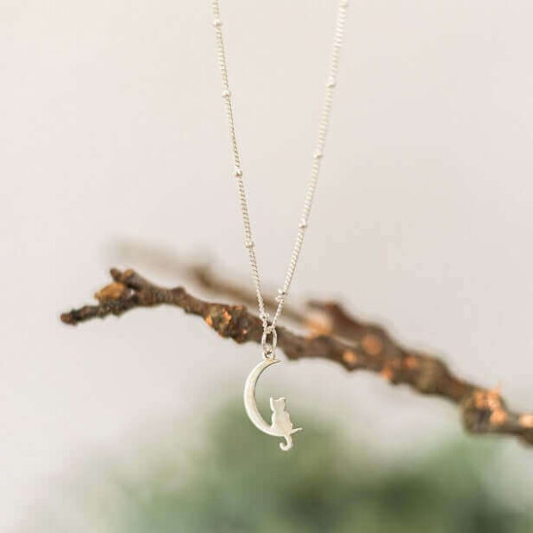 Silver Cat Necklace | Chain Style: Satellite Chain | Chain Length: 16 Inch