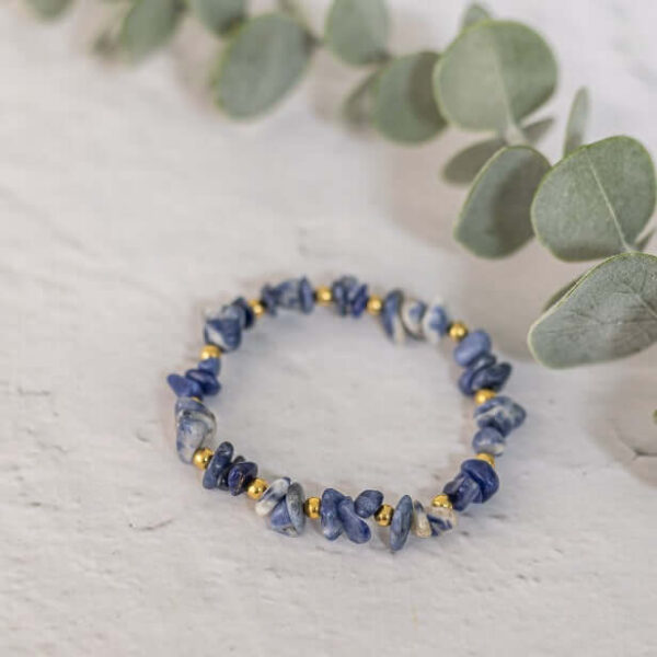 Sodalite Crystal Bracelet | Metal: Gold Vermeil | Bracelet length: 17.5cm