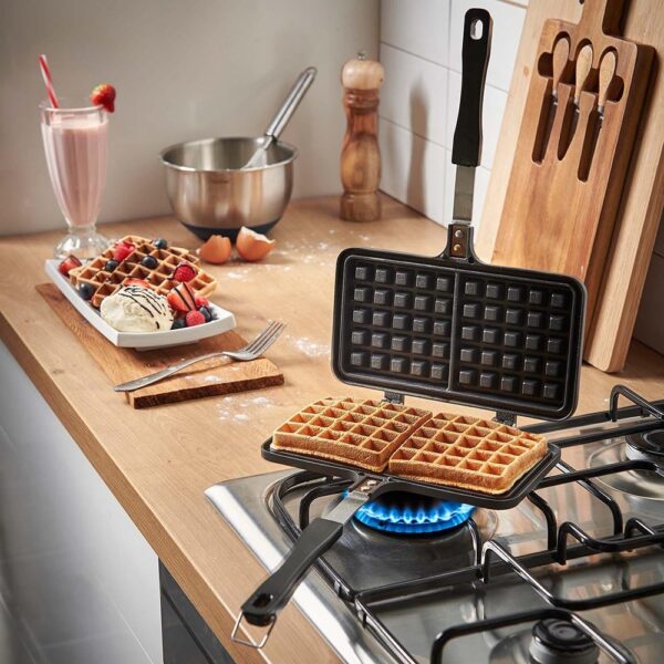 Stove Top Waffle Iron - VonHaus