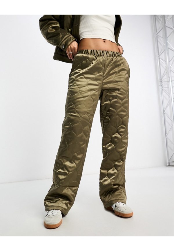 ASOS DESIGN Womens quilted pull on trouser in khaki co-ord-Green - Size 8 UK