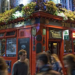 A Dublin Walking Tour: 1,000 Years of Patriots, Poets and Pubs in Temple Bar