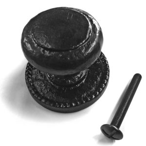 Kirkpatrick 3066 Victorian Centre Door Knob on a Round Plate