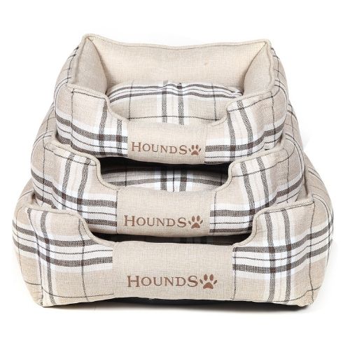 Hounds Checkered Cream Rectangular Pet Bed Assorted Sizes